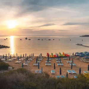 Konnos Bay Gardens Apartmanhotel