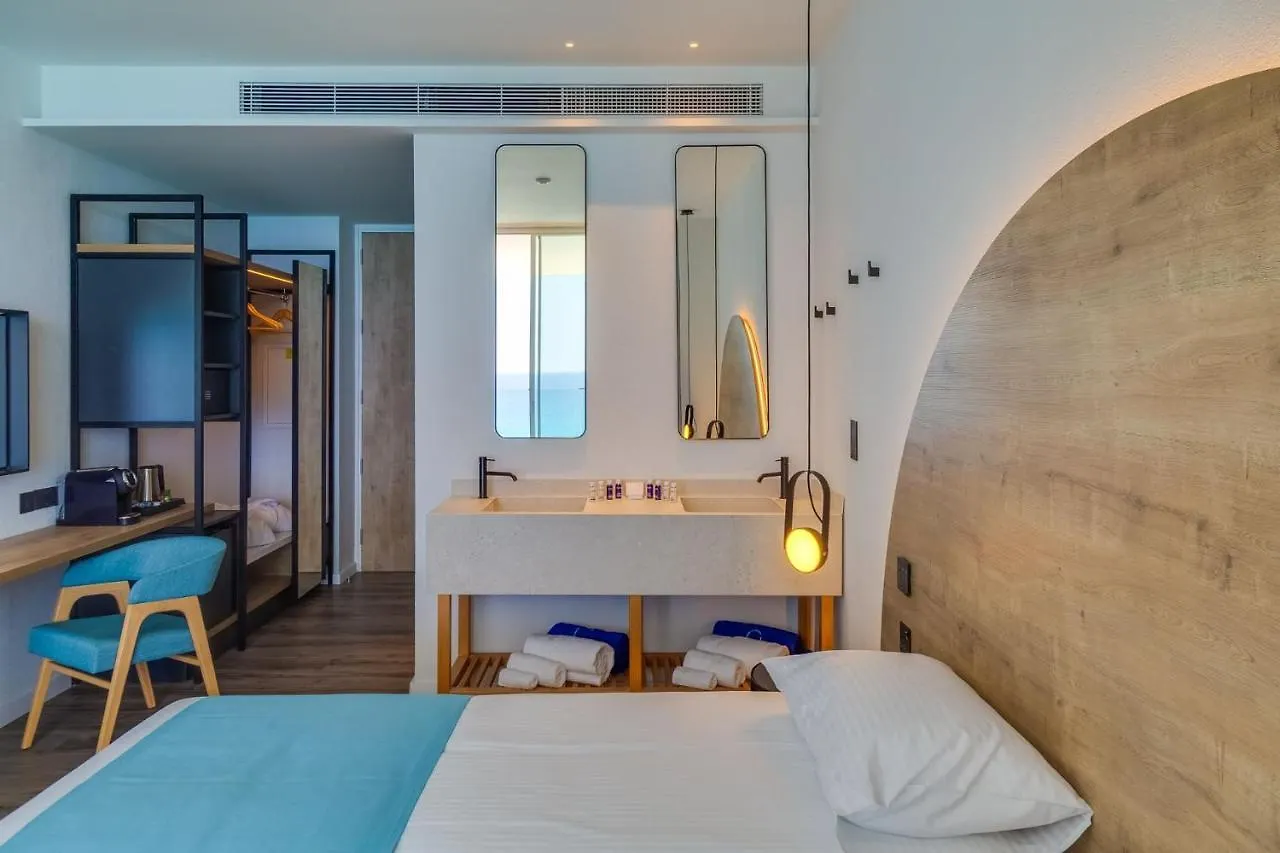 Flamingo Paradise Beach Hotel - Adults Only Protaras